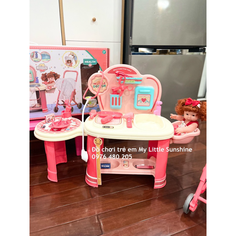 Đồ chơi bác sĩ - set chăm sóc em bé kèm phụ kiện xe đẩy và nôi xách tay em bé