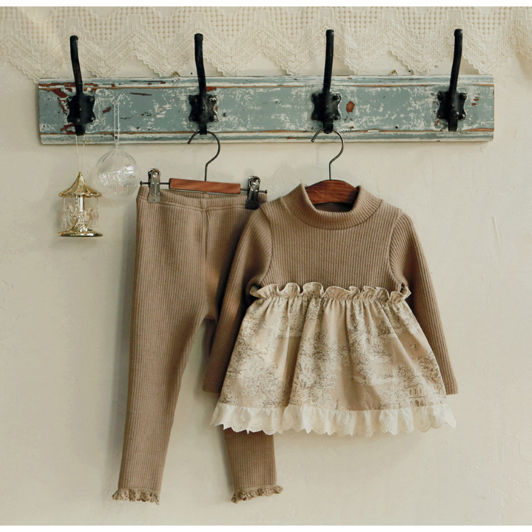 Flo Set Áo & Quần legging Hàn Quốc cho bé