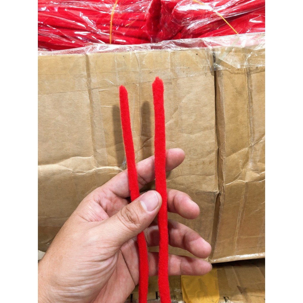 Kẽm nhung sợi đại uốn ruffled bó 20 sợi dài 27cm