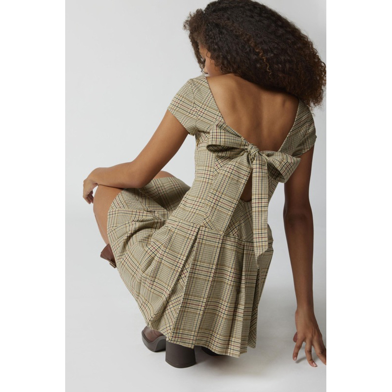 Đầm UO xuất xịn