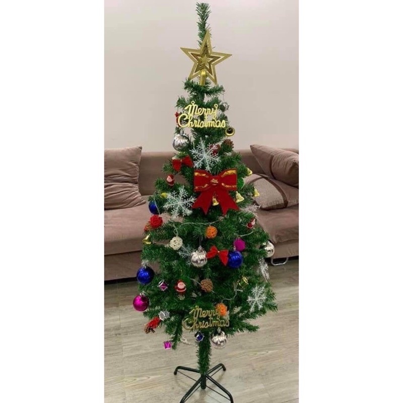 CÂY THÔNG NOEL 1,5M KÈM PHỤ KIỆN GIÁ RẺ