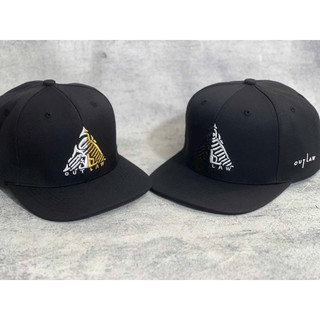 Nón snapback OUTLAW