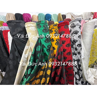 Vải gấm tafta hoa in nổi mẫu mới 2023