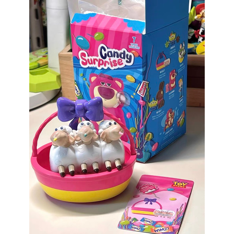 1 Mô hình Gấu dâu Lotso Candy Surprise chính hãng Disney