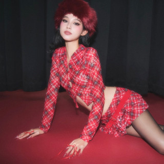 Set bộ caro đỏ hoạ tiết hoa, áo sơ mi tay dài kèm chân váy ngắn xếp ly cá tính - HEATY SET by feiin