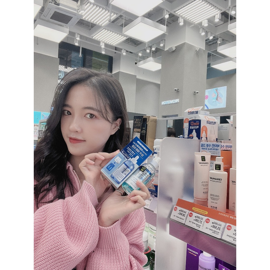 CẤP NƯỚC WELLAGE REAL HYALURONIC BLUE 100 AMPOULE