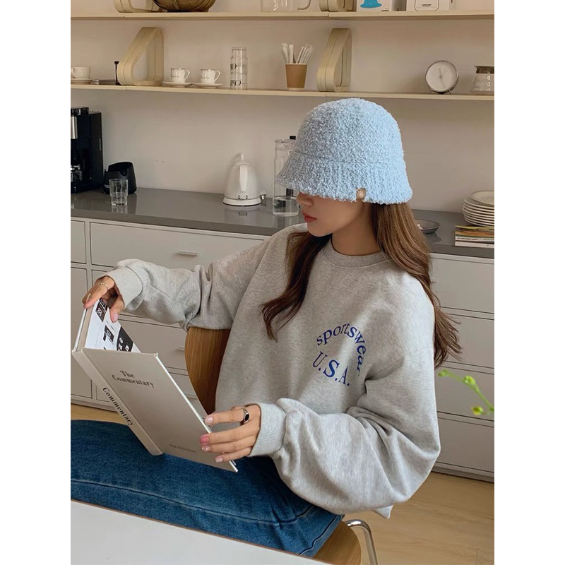 Mũ lông cừu thêu hoa