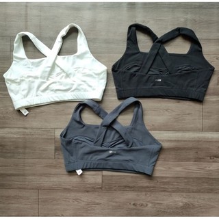 (Sale) Set 2 áo tập Andar* thể thao - dư xịn (ko mút)