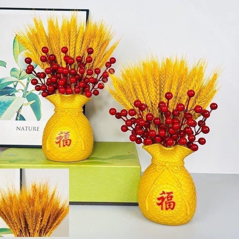Set Bình Cắm Hoa Túi Tiền Kèm Cành Đào Đông Đỏ Và Lúa Mạch