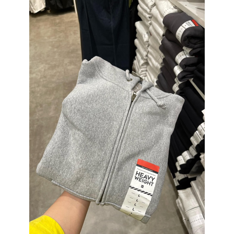 Áo khoác nỉ Gu (Japan) chuẩn auth