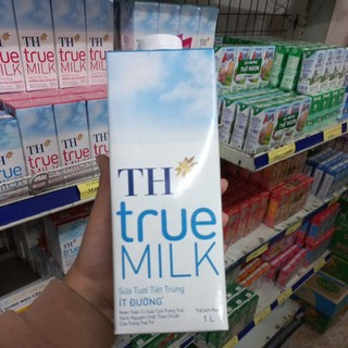 Sữa tươi TH true milk ít đường 1 lit