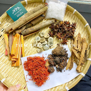 Thảo dược ngâm xoa bóp, rượu xoa bóp, dầu xoa bóp - 250g