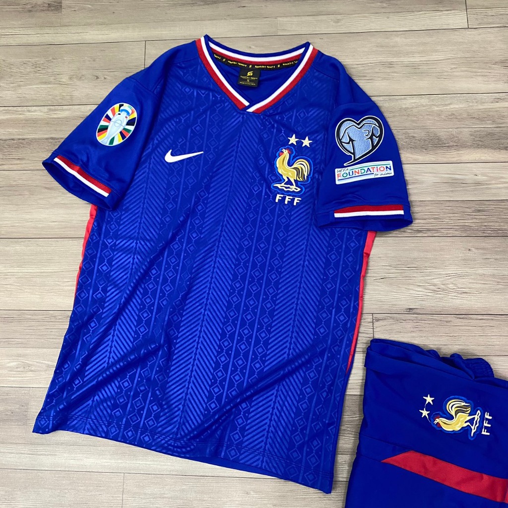 Bộ quần áo bóng đá tuyển Pháp Xanh mới  FLG tay EURO 2024