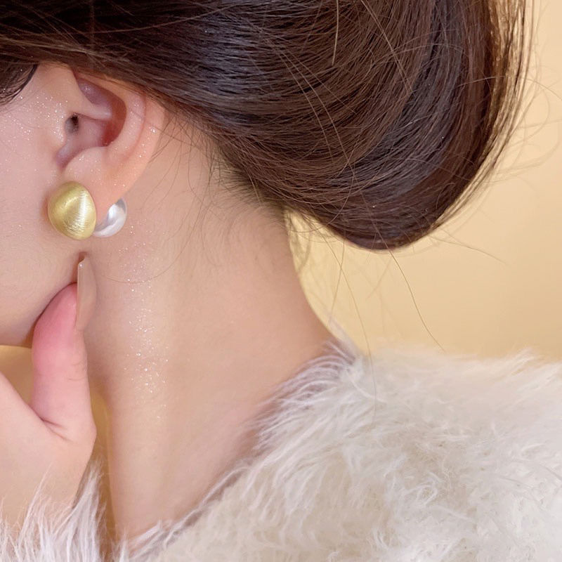 Bông tai ngọc hột bẹt ❤️