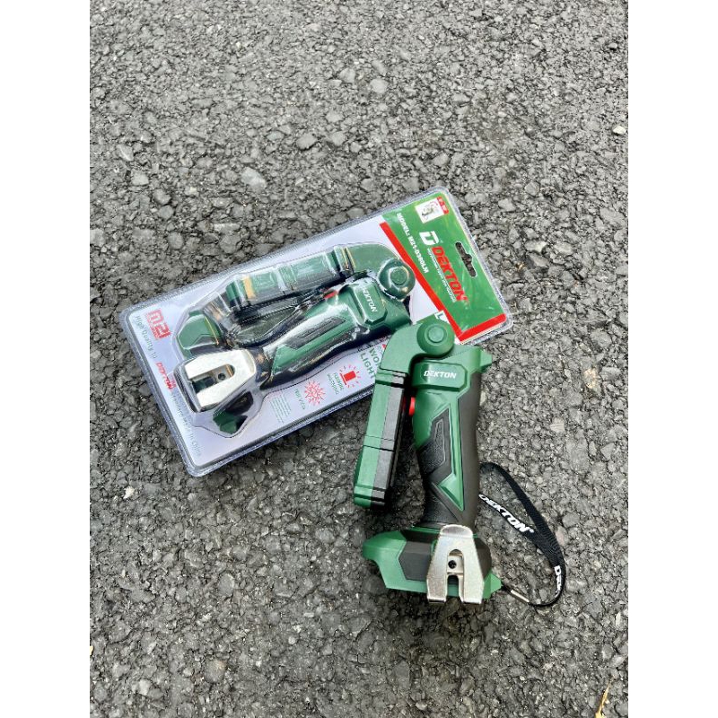 Đèn cầm tay dùng pin Dekton M21-D360LM led siêu sáng