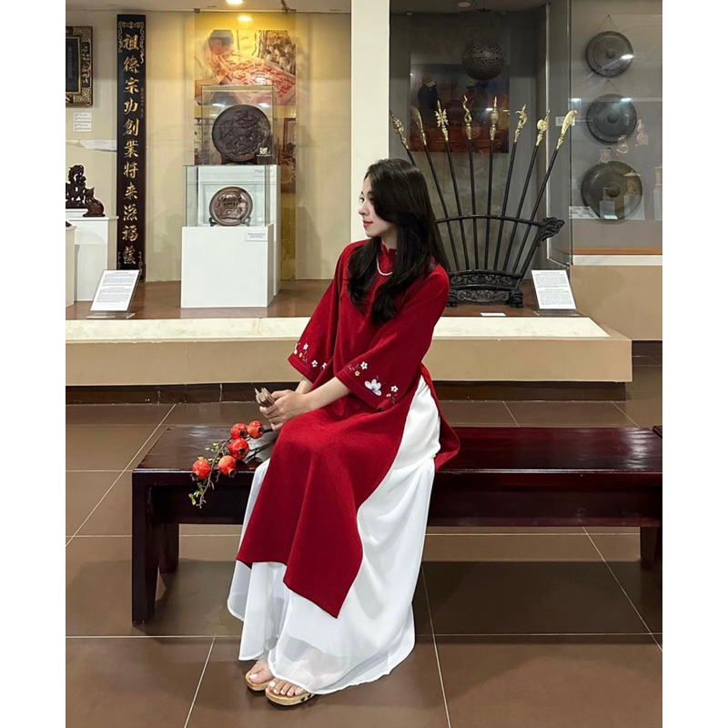 Áo dài TẾT_ ÁO DÀI cách tân kèm váy dáng suông chất nhung tăm thêu 2 tà