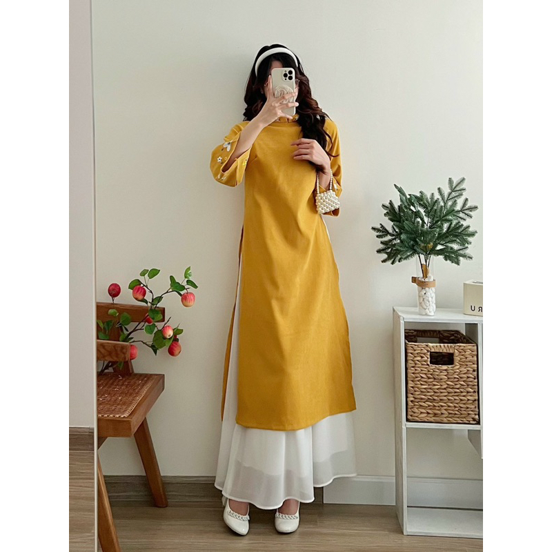 Áo dài TẾT_ ÁO DÀI cách tân kèm váy dáng suông chất nhung tăm thêu 2 tà