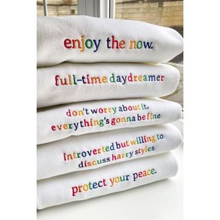 Áo thun thêu tên theo yêu cầu | áo tshirt thêu tên