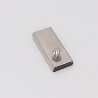 Cử canh lề may đường thẳng / cử nam châm.