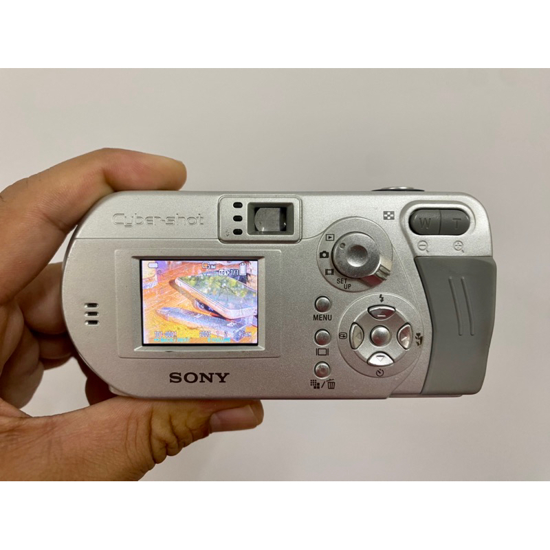 Máy ảnh Vintage kts Sony Cybershot P72