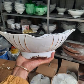 Bát bày gà cúng nguyên con.Hàng gốm sứ Bát Tràng.