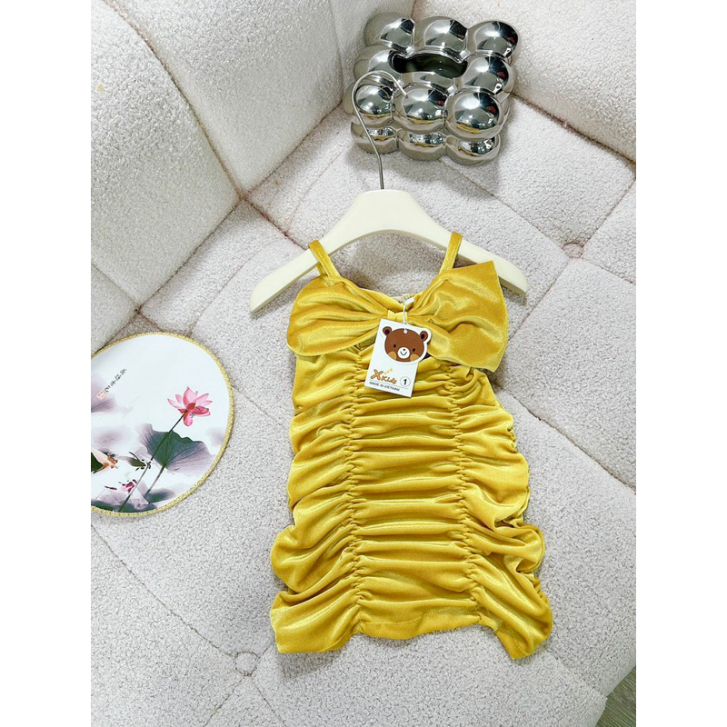 Xả Váy đầm nhung 2 dây rút eo cho bé gái