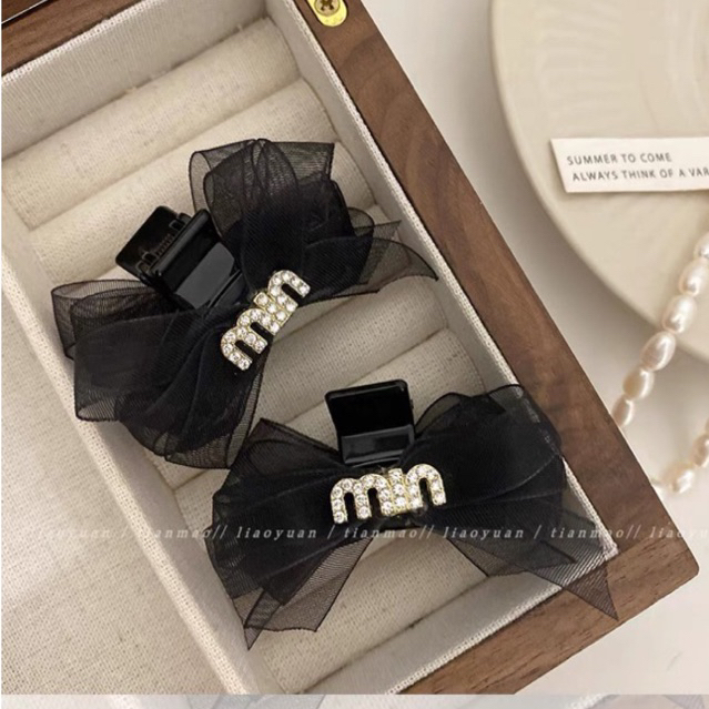 1pcs Kẹp tóc mái chiếc nơ voan đính chữ min đá KM139