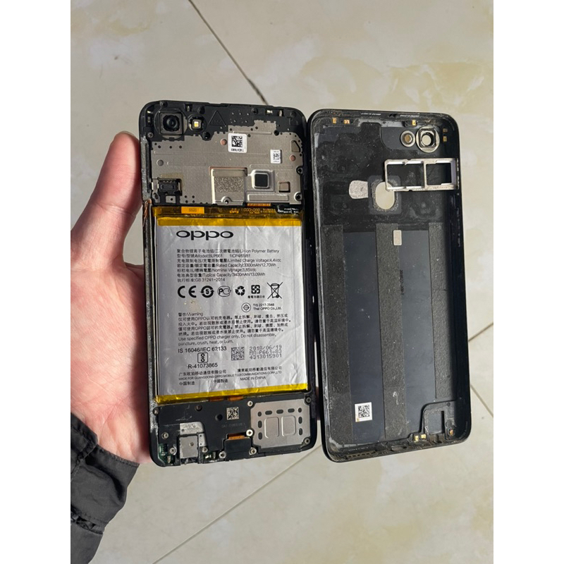 Điện thoại xác oppo F7