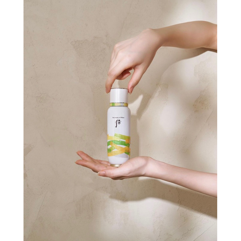 Tinh chất tái sinh Whoo Bichup First Care Moisture Anti-Aging Essence