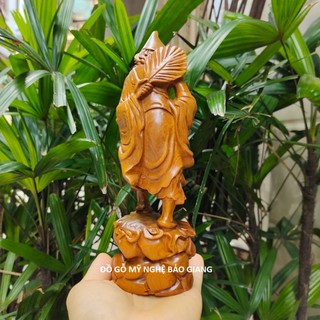 Tượng Tế Công gỗ bách thơm cao 20 cm