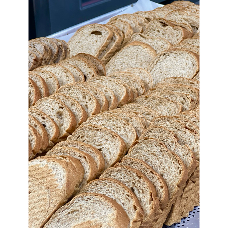 Bánh Mì Đen Nguyên Cám Healthy Eat Clean By Tuna