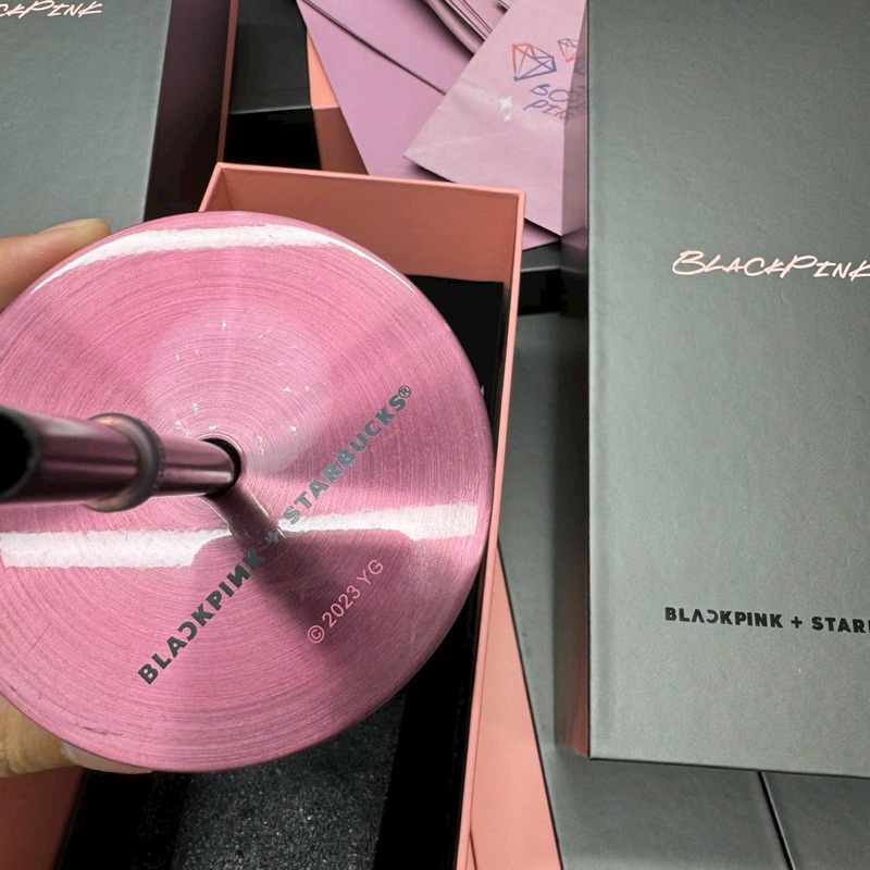 Săn sale Ly STARBUCKS Cao Cấp In Hình Nhóm Nhạc blackpink Dung Tích 700ml Phiên Bản Giới Hạn