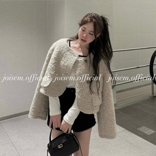 Áo Khoác Dạ Lông Cừu Màu Be Dáng Croptop Cho Nữ