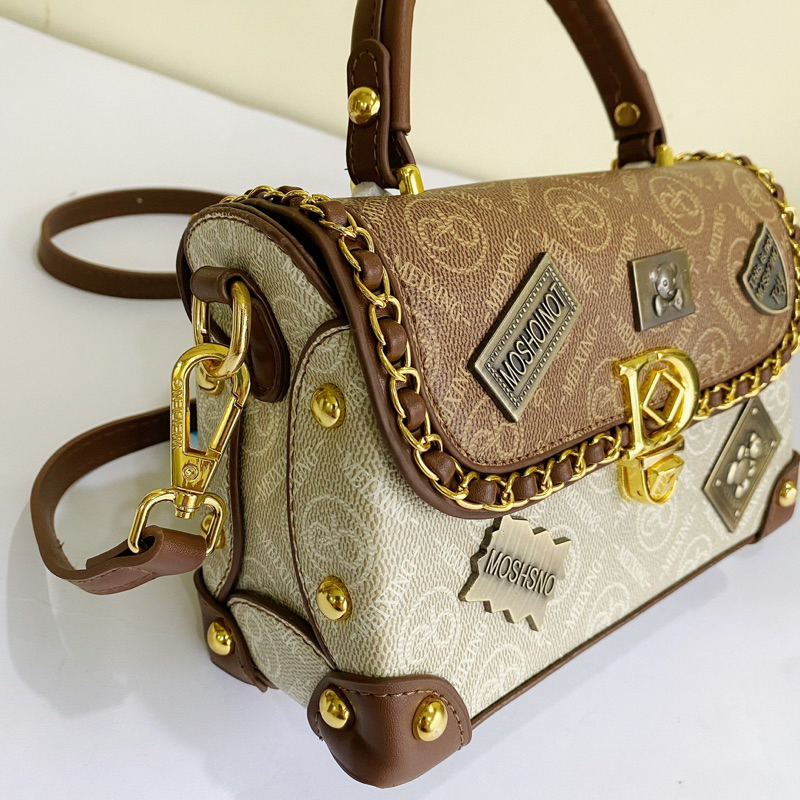 Túi Xách Nữ phối charm đeo chéo xách tay sang trọng hàngQCCC