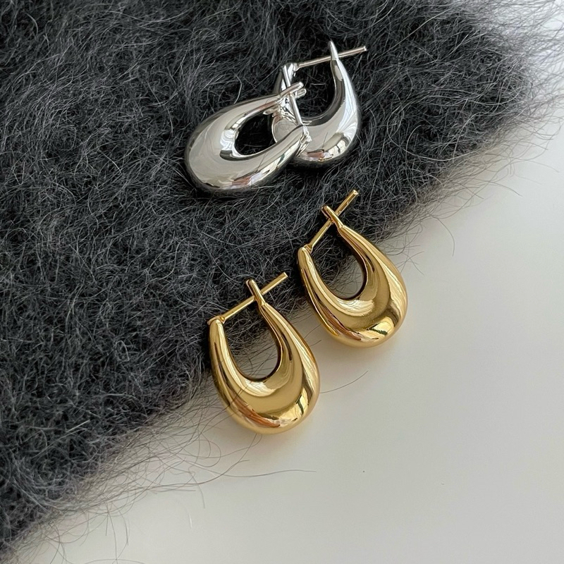 Hoa tai chữ U độc đáo - Olivia’s Stuff