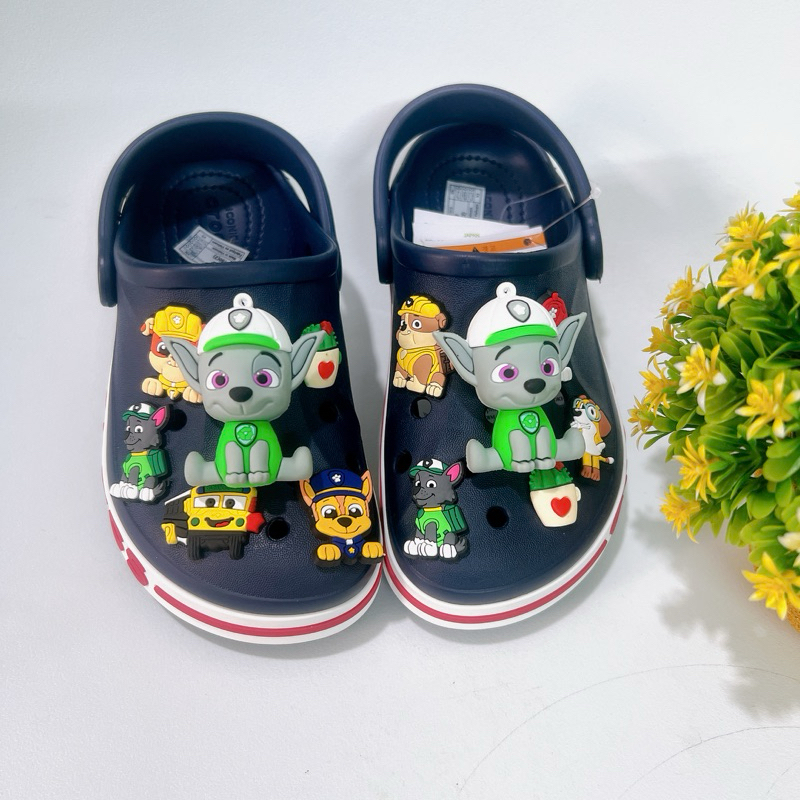 Dép Crocs Bay A màu xanh than mix Sticker cho bé trai MunCrocs sỉ lẻ sục Crocss Classic cho bé gái