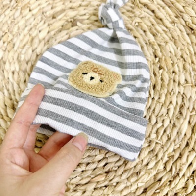 Mũ tỏi cotton đính Gấu phối kẻ dễ thương phong cách Hàn Quốc, co giãn cho bé sơ sinh