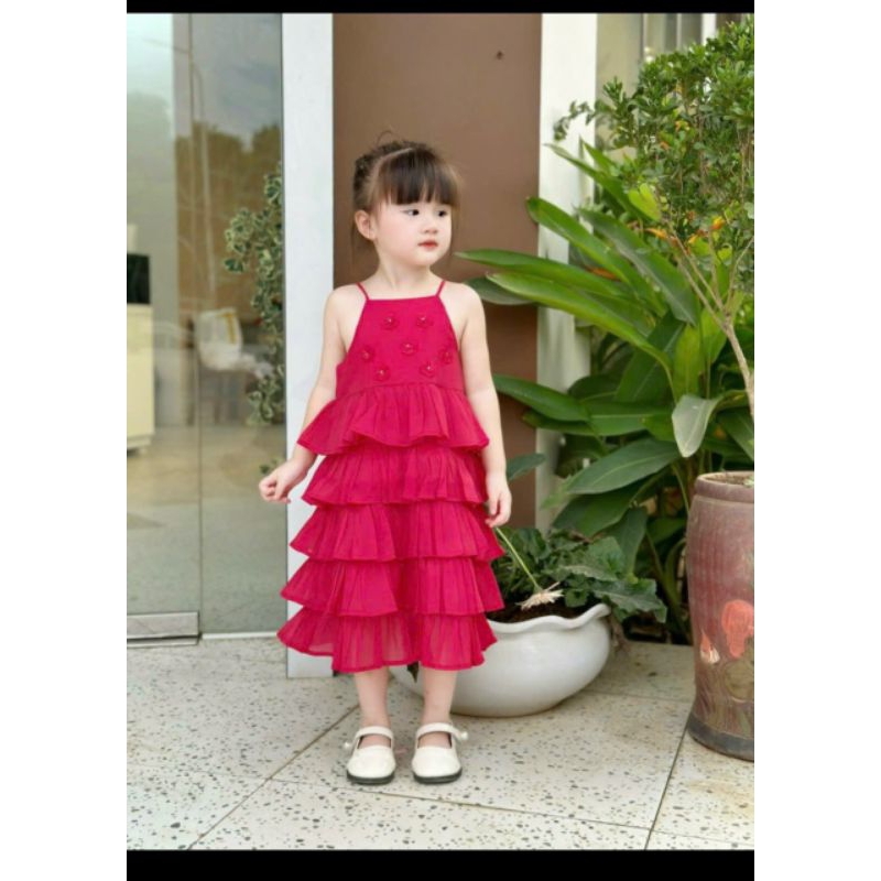 Váy  2 dây tầng bèo đính hoa nổi xinh xắn bé gái