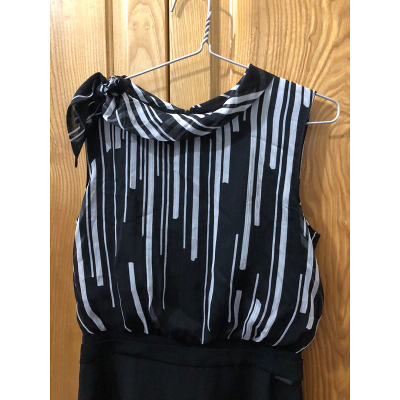 Thanh lý đầm nem sz 4