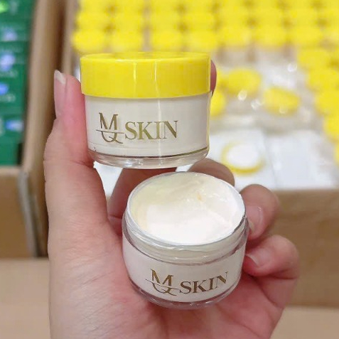 Kem dưỡng trắng da body Sâm vàng  MQ Skin 150g - tặng kèm kích trắng