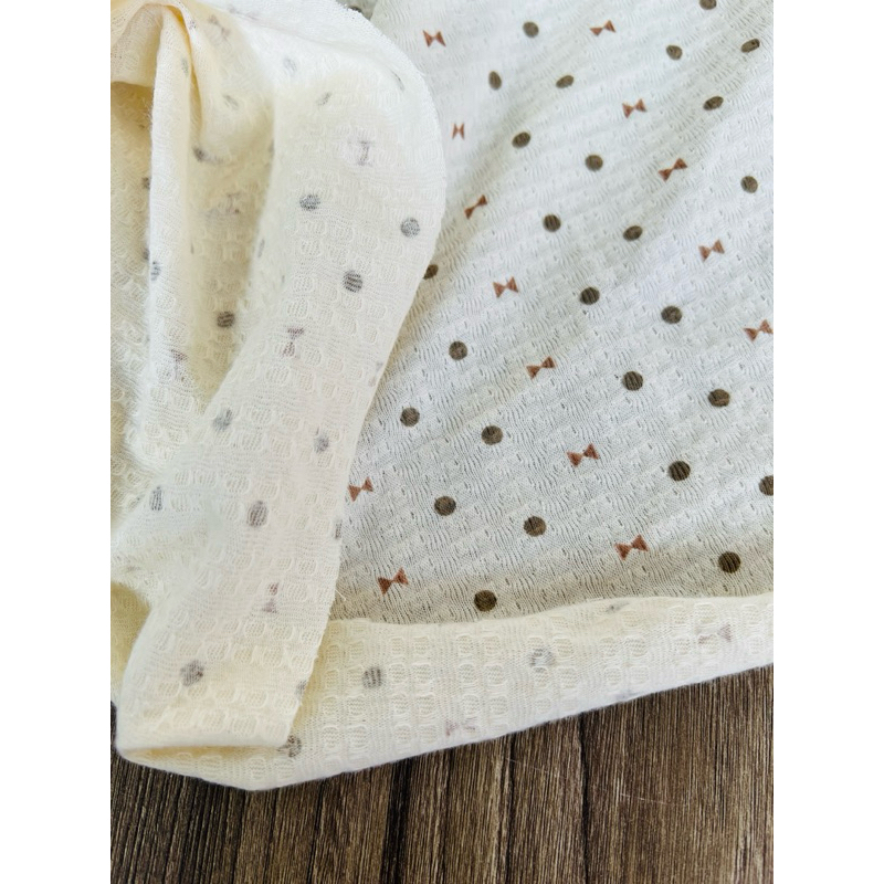 Vải thun thông hơi chấm bi và nơ nhí màu vintage