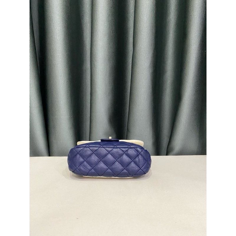 Túi si nhập form classic mini hai màu trần trám da bò thật