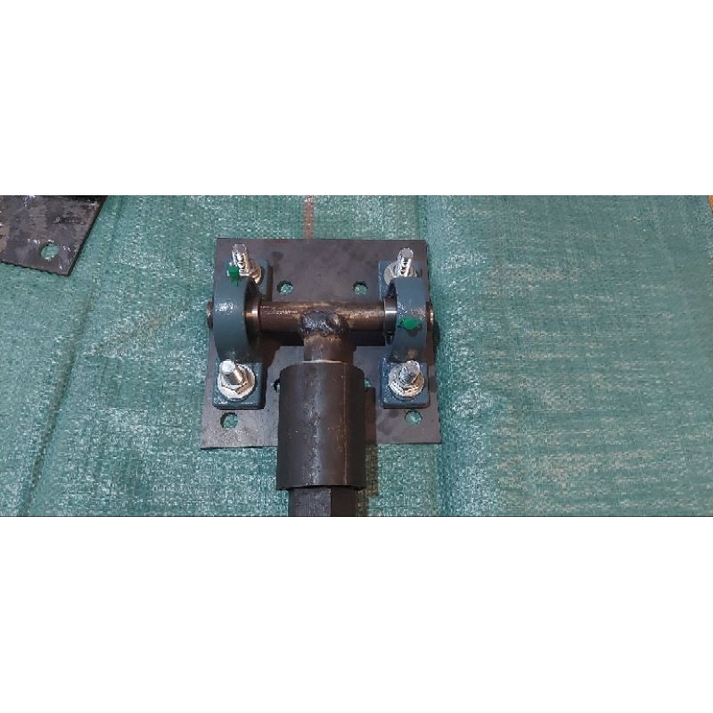 cọc xe lôi chống ngã