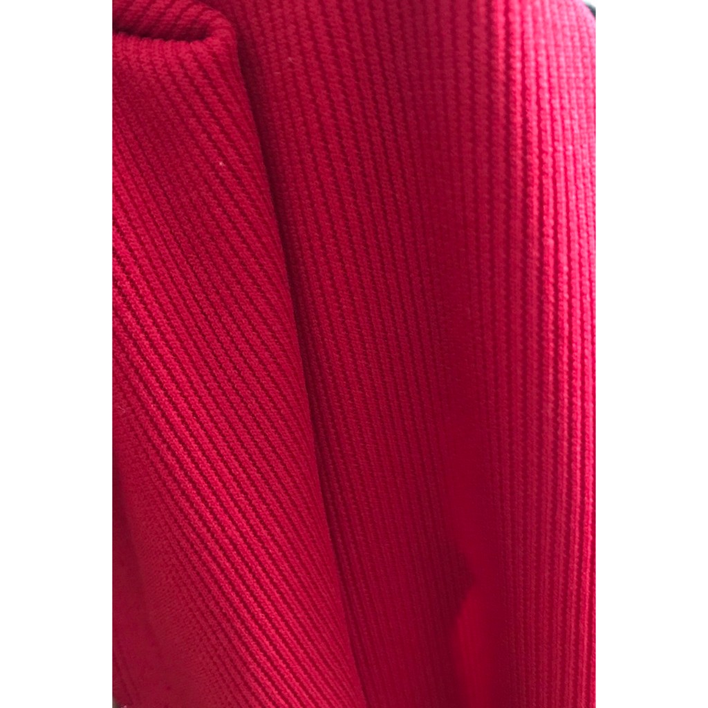 Áo thun croptop đang dây tay dài L011