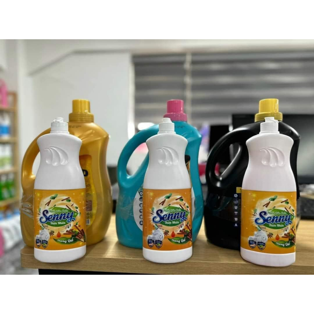 Nước giặt Lord Gold 3.5kg phiên bản tết tặng kèm Nước rửa chén Senny hương quế 750g