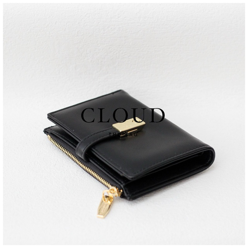 VÍ KHOÁ VÀNG CẦM TAY