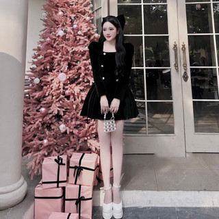 Váy nữ nhung cổ vuông phối cúc dài tay tiểu thư dự tiệc sang trọng đầm thiết kế Vivian clothing D35