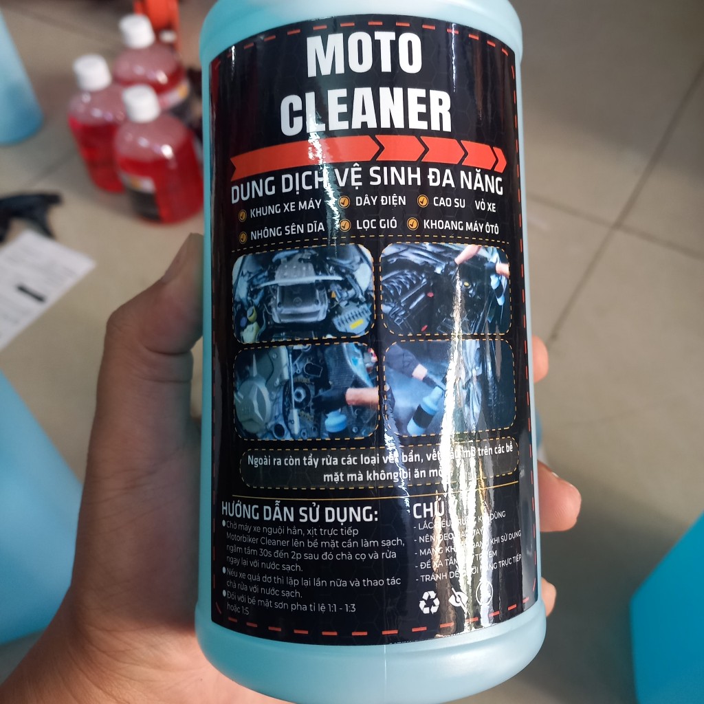Dung dịch tẩy rửa MOTO Cleaner vệ sinh lốc máy, nhông sên dĩa, dây điện sườn xe dành cho ôtô, xe máy - Tặng kèm vòi xịt