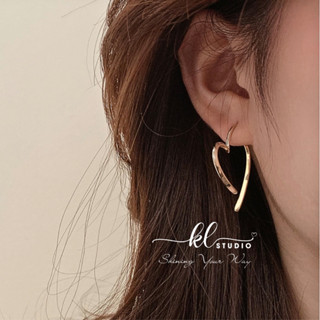 [KL.Studio] Khuyên Tai Trái Tim 2 Mảnh Bông Tai Nữ Trái Tim Hợp Kim Đơn Giản Hiện Đại Hoa Tai Hình Tim Cá Tính - E179