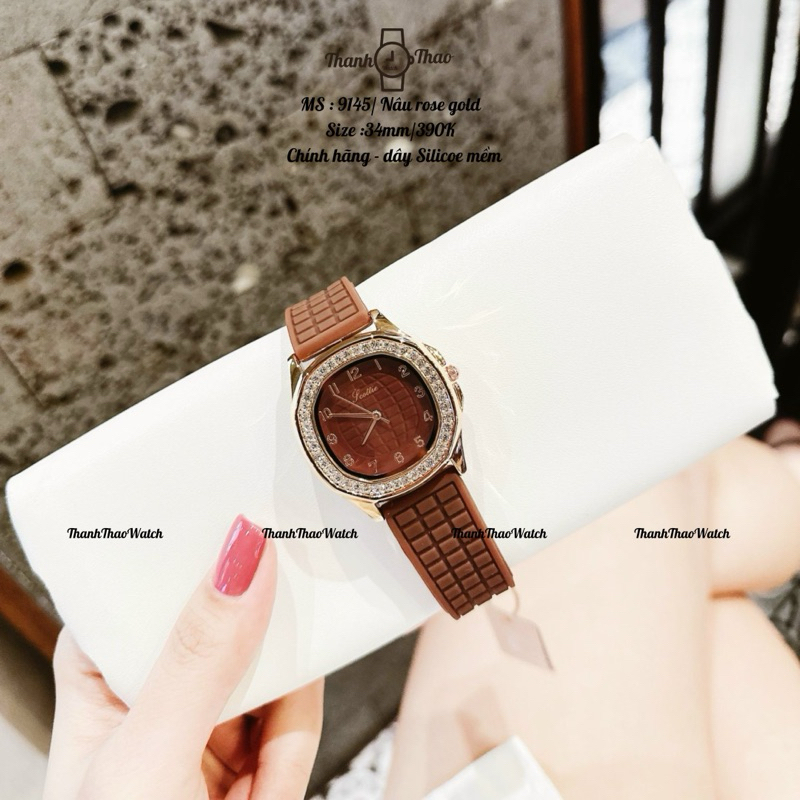 Đồng Hồ Nữ Đeo Tay Đẹp THANHTHAO WATCH, Đồng Hồ Dây Silicon Mặt Vuông Viền Đá Chính Hãng SC9145
